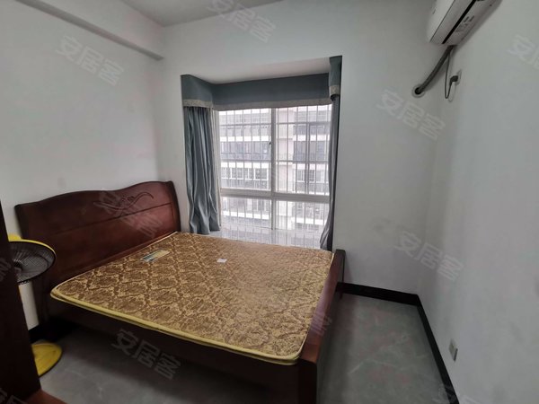 【多图】华龙苑小区,长湖路租房,华龙苑小区 3室2厅1卫 2400.