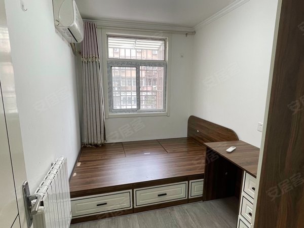 徐州鼓楼荆马河鼓楼花园园中苑一期实拍暖气鼓楼花园3楼可短租月付新健康医院新三院二中荆南小区出租房源真实图片