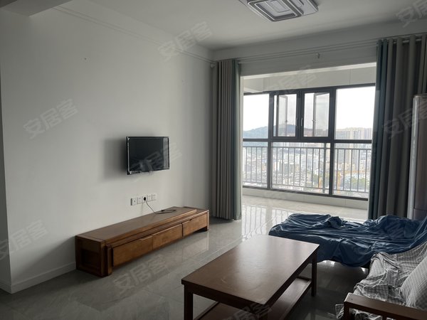 荆门东宝长宁大道华铭广场象山云邸精装二房出租,家电齐全,拎包入住