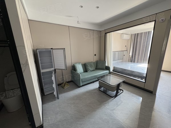 金华浦江县浦江城东保尔路122号楼自家公寓出租位置在宏业大道这边，离廿亩山夜市很近，停车方便出租房源真实图片