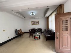常州钟楼勤业三层别墅有院子好停车随时看出租房源真实图片