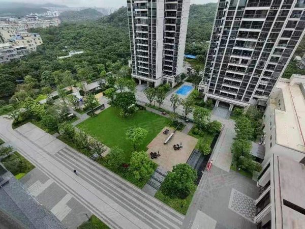 广州黄埔香雪时代香树里地铁口精装修!