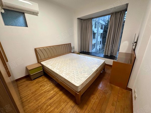 广州海珠新港西愉景雅苑鹭江地铁六中旁 愉景雅苑 2室2厅 南北通 配套