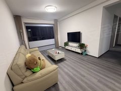 东台东台城区鼓楼路步行街吾悦和府三房两厅密码看房设施设备拎包入住出租房源真实图片