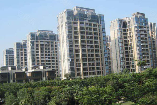 佛山二手房 依云水岸一期 > 张通海解读依云水岸一期小区设施