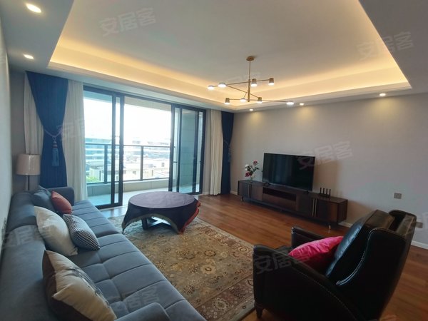 格力海岸(三期) 5室2厅3卫 电梯房 精装修190平米,高新区租房-珠海58