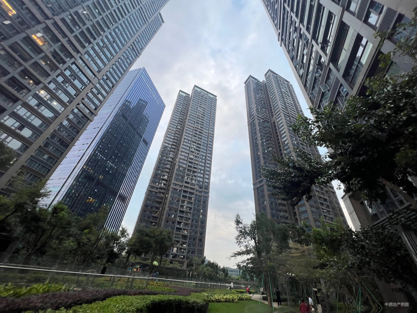 新锦安海纳公馆