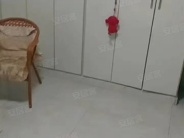 阜新海州新华路双跃小区月交中医院千盛附近二楼两室一厅有家电每月900长租议出租房源真实图片