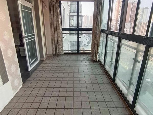 绵阳江油市明月岛中油涪滨花园清溪苑三桥片区精装大三房,小区好,采光好出租房源真实图片