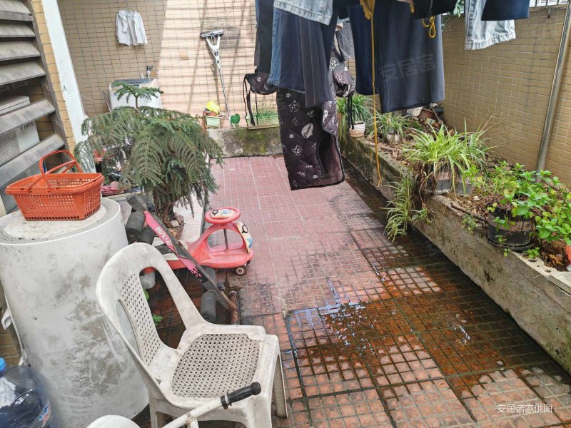 带电梯 商品房 南向采光好 小三居 满二 ,江浩尚景园二手房,75万,3室2