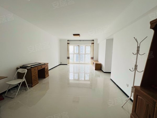 梨园租房,1号线梨园站700米 云景豪庭a座 配全新家具 可月付,通州租房