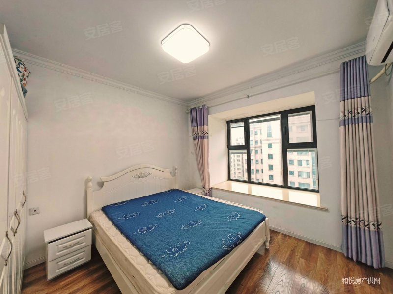 中南山锦花城 电梯房 高楼层采光充足 南北通透 正规商品房