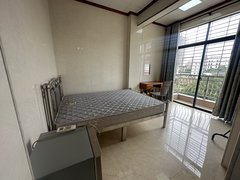 阳江阳春春城镇东湖1室带阳台的 450月租拎包可以入住可做饭有洗衣机出租房源真实图片