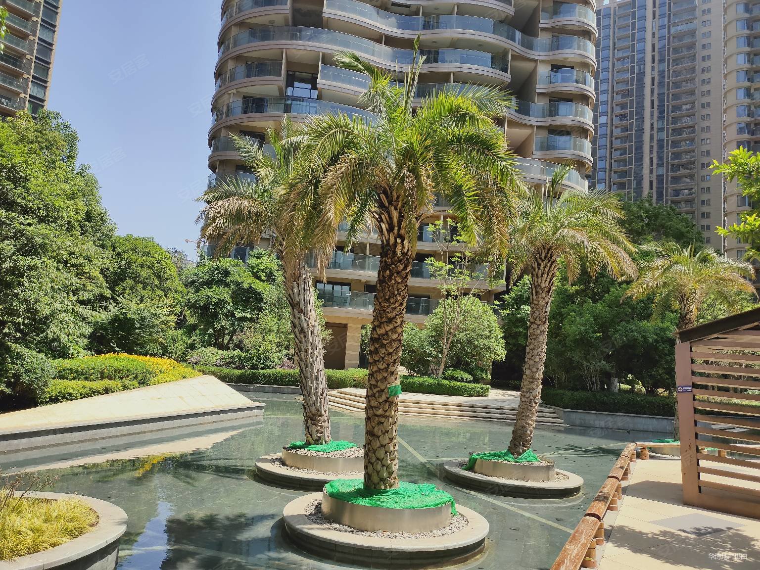 位置,视线景观好,山海湾1号二手房,650万,4室3厅,4卫,343平米-昆明