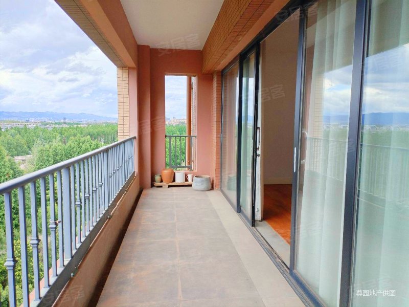 昆明房产网>昆明二手房>官渡二手房>福保片区二手房>半岛华府>