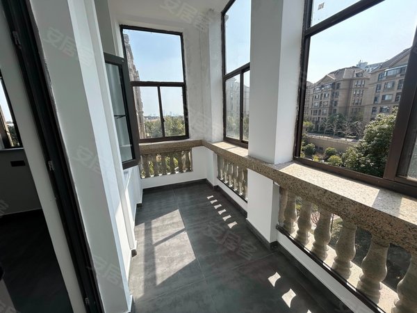 【多图】中茵御墅湾,郭巷租房,中茵御墅湾精装一室一厅出租,可短租