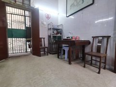 潮州饶平恒晟购物广场小公园附近三层半落地厝出租,大部分配套,近市中心,月租650出租房源真实图片