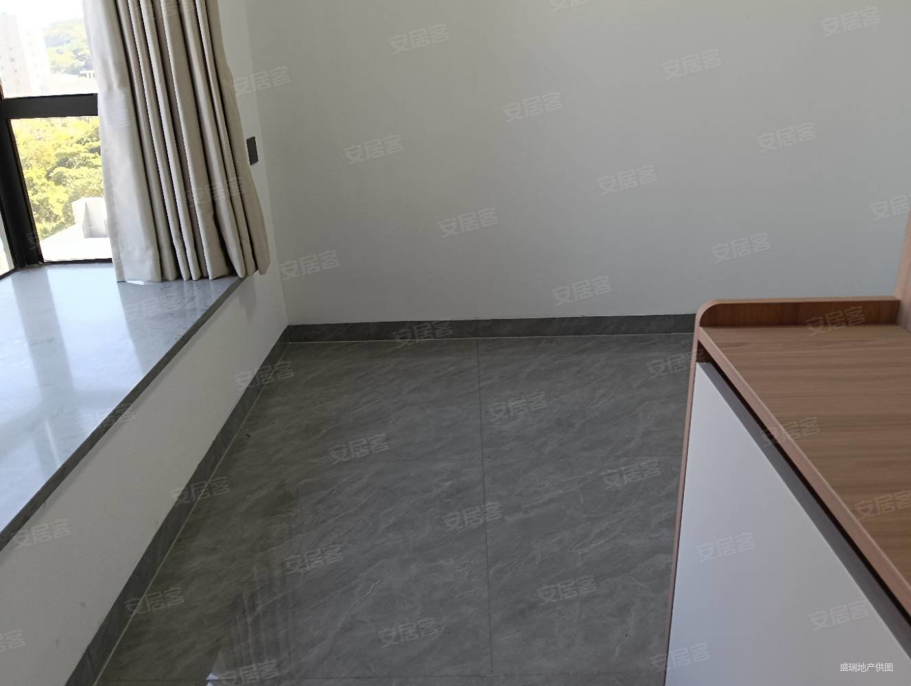 梅花又一城2室2厅2卫70㎡东36万