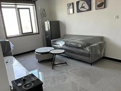 沂南城区德福商贸城出租:兴华家园，两室一厅，家具家电齐全，年租13000出租房源真实图片