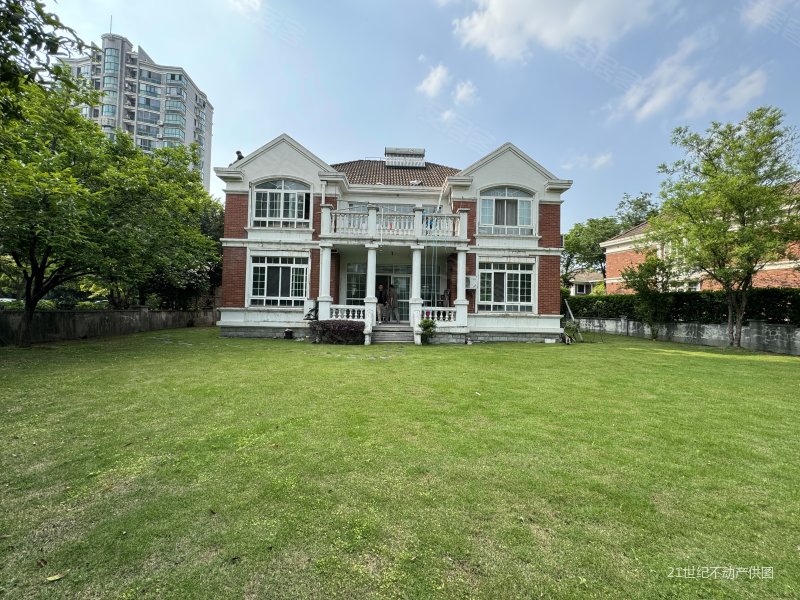 新上海花园洋房独栋别墅 花园500平 挑空6米客厅满五年v1