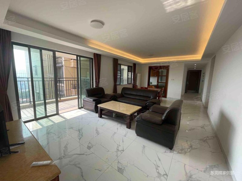 丰泰橡树溪谷 精装可拎包入住 房龄新 正南朝向 有电梯
