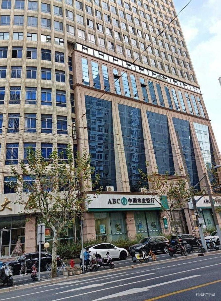 豪装通燃气大平层 这个得房率一整个震撼住了,汇金大厦二手房,450万,4