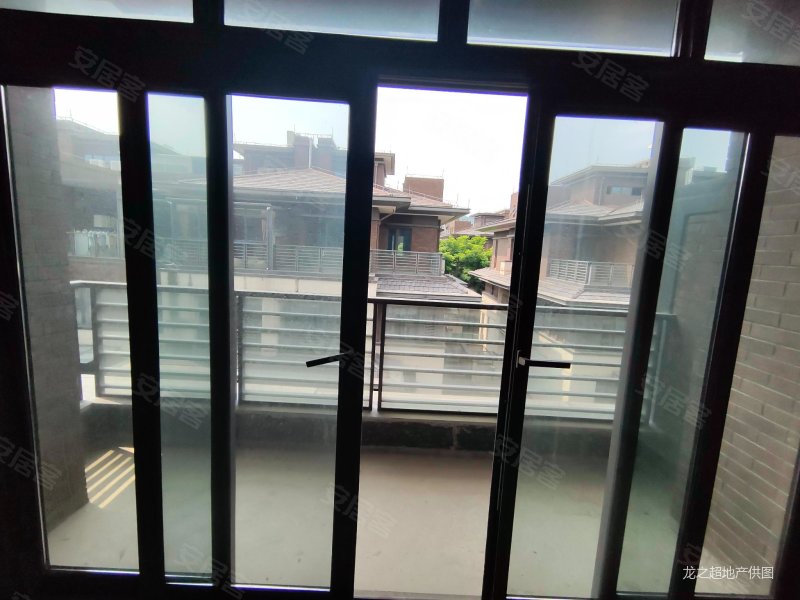 佛山房产网>佛山二手房>顺德二手房>大良新城区二手房>华侨城天鹅湖