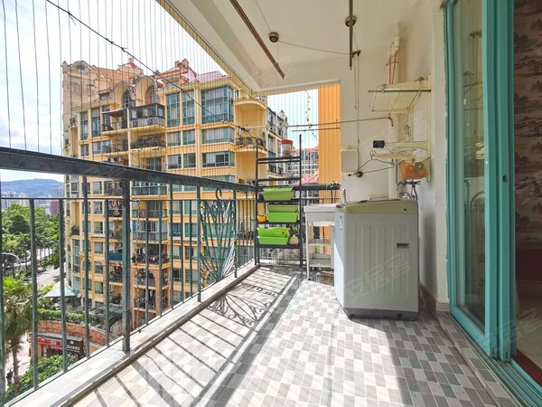 木棉湾租房,佳兆业可园(北区) 4室2厅2卫 电梯房 精装修68平米,布吉