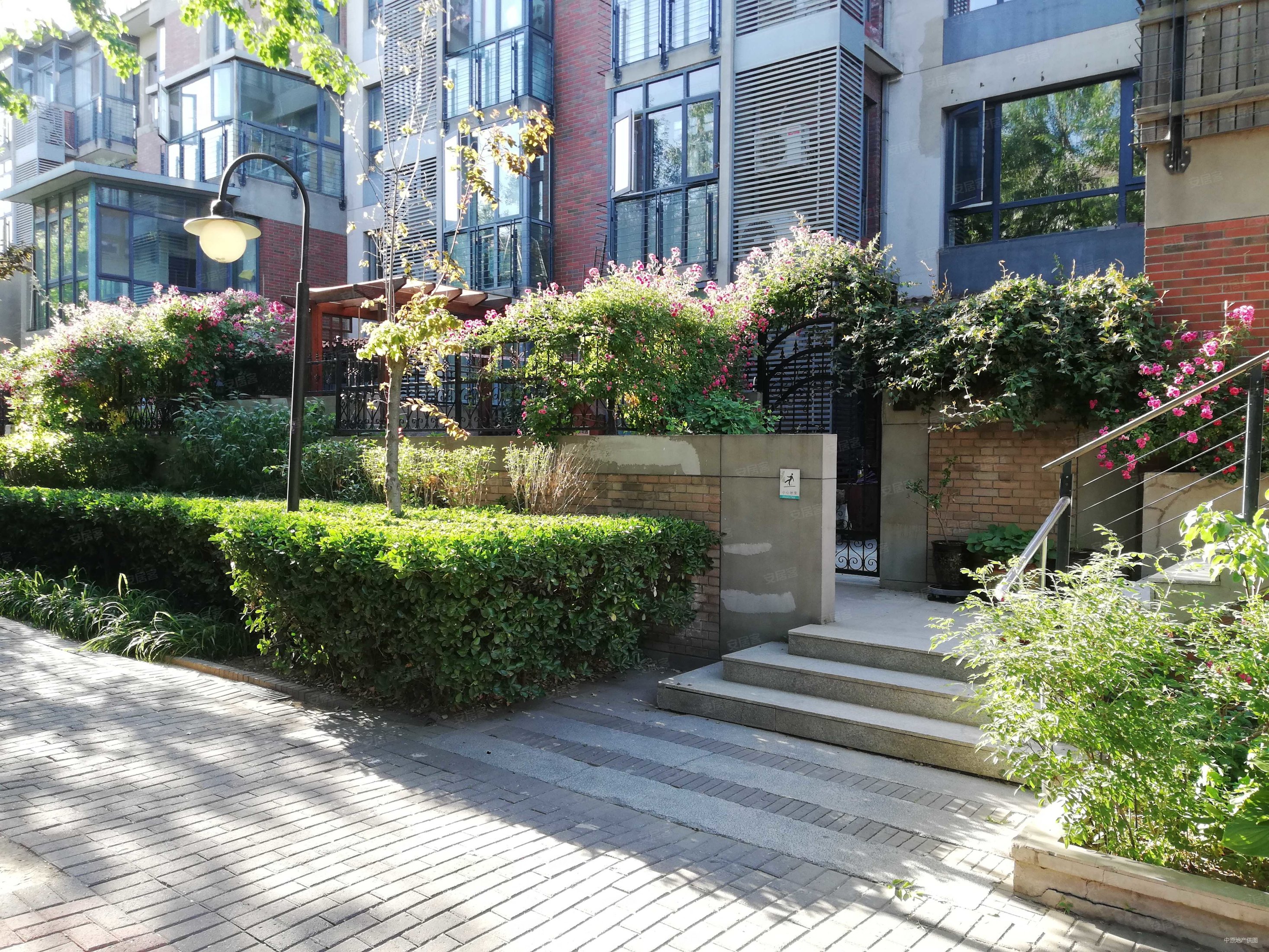 急售可谈,万科水晶城静湾园二手房,328万,2室2厅,1卫,96平米-天津安居