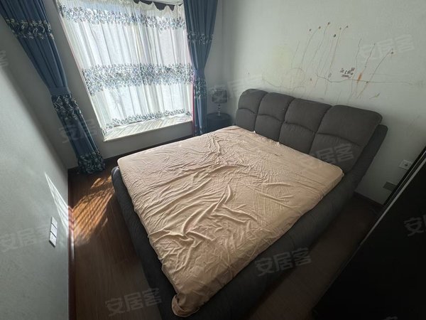 包头九原富力城富力城(EFG区)富力城 88平 温馨两居室 双阳卧 全套包暖物业 拎包入住出租房源真实图片