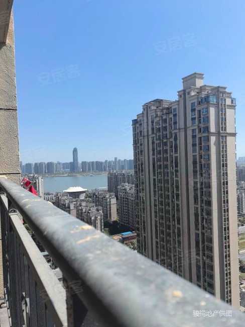 次新房联泰天悦的楼层的位置