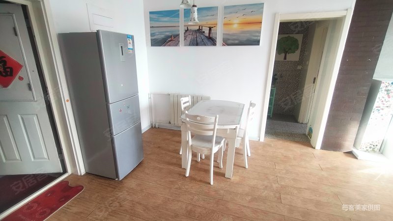 银丰山庄精装两室电梯洋房配有地下室不沿街