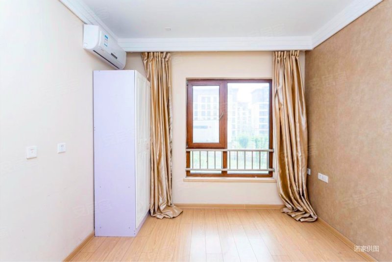 世茂玖熙 交通便捷 刚需小三居 南北通透 房龄新