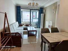 蓬莱登州南关路恒大海上帝景电梯两室85平1500元，两个空调出租房源真实图片