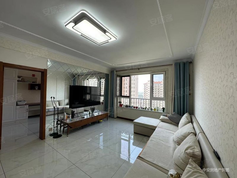 东城领秀c区103平电梯2室南北通透55万可议