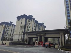 重庆江津双福新区蓝光鹭湖长岛 3室2厅2卫出租房源真实图片