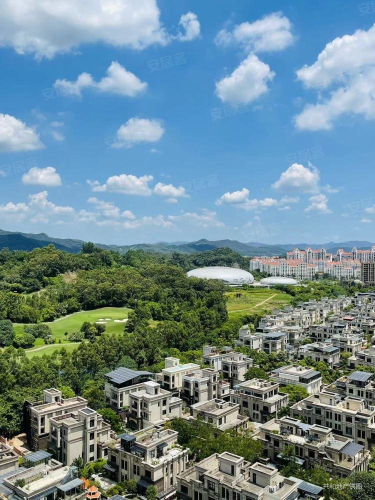 保利高尔夫郡别墅地铁口旁有钥匙专做小区