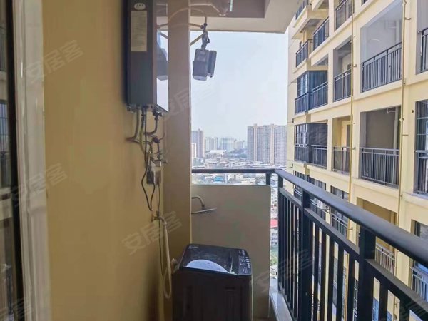 【多图】湖畔御景,石埠租房,相思小镇旁,精装两房 领包入住,押一付一