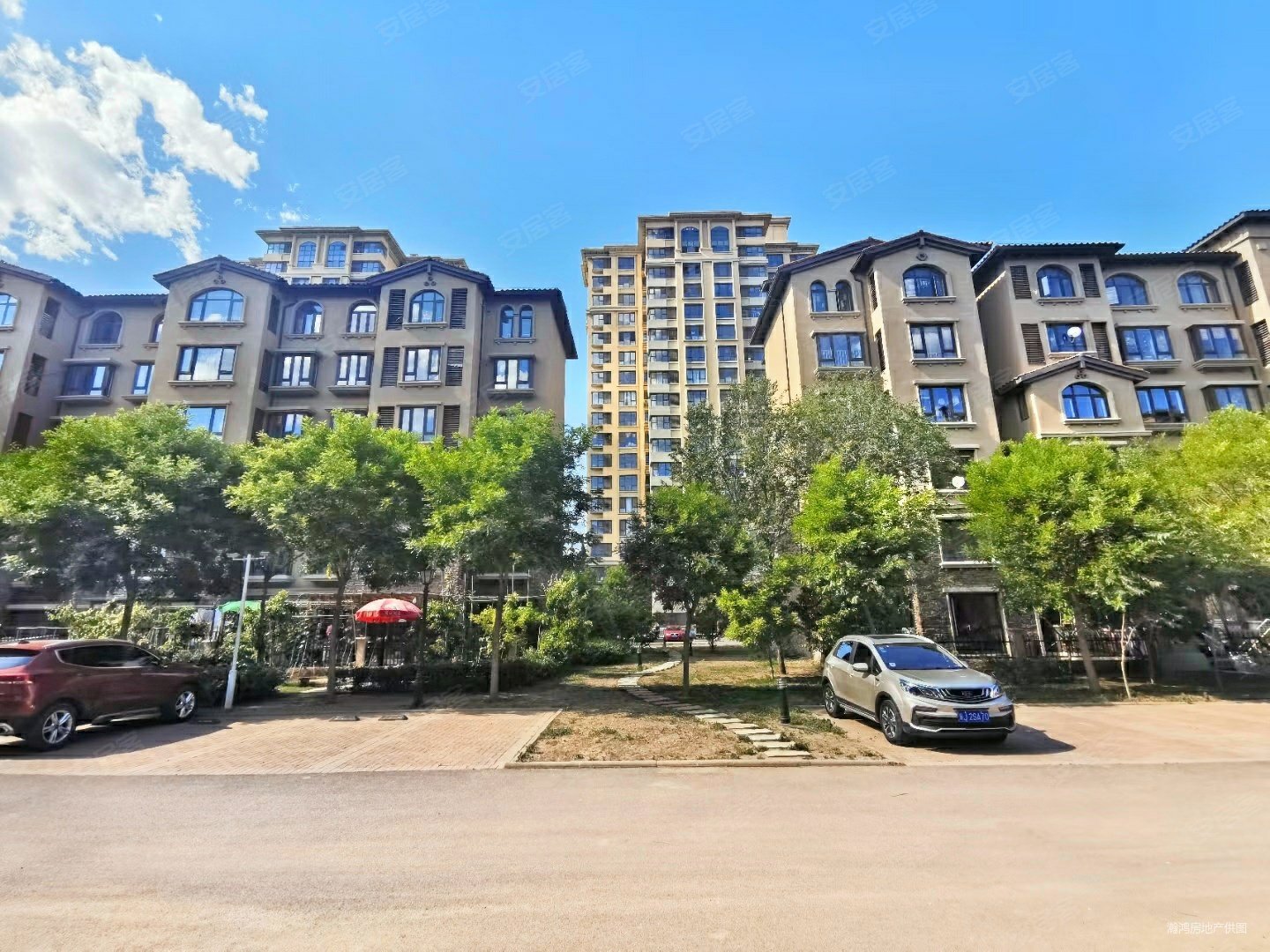 天津房产网>天津二手房>武清二手房>梅厂镇二手房>蓝湖郡>