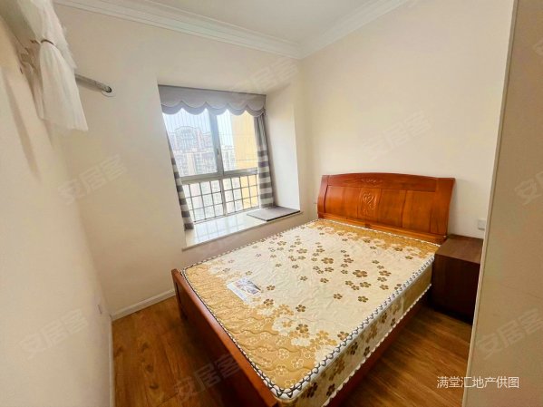 东城华府a区 套三电梯精装 带大结构板 赠送大 拎包入住