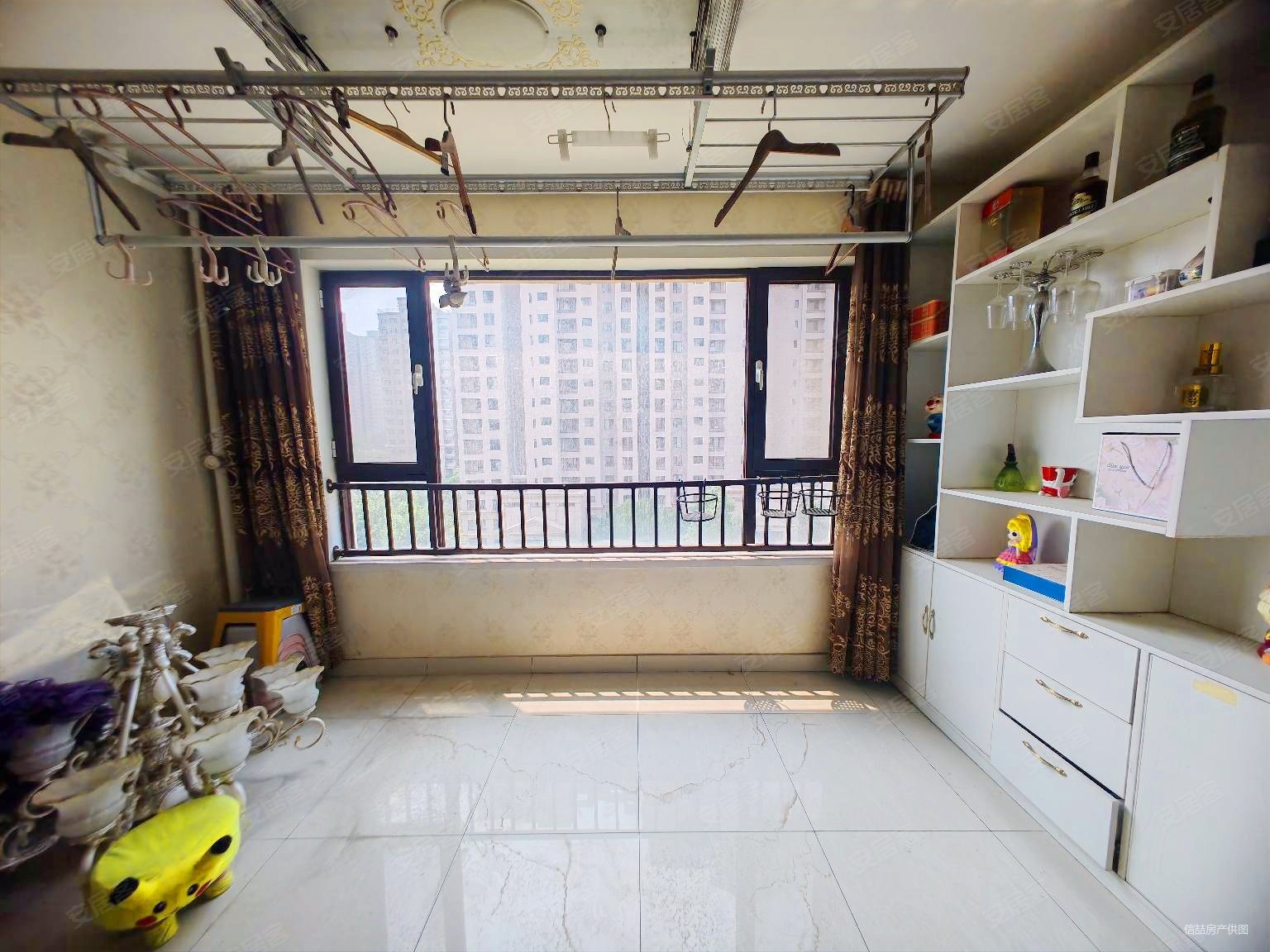 诺德名城洋房好楼层4室精装带车位证超一梯两户公摊小