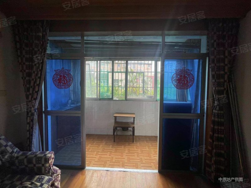 杨泰二村,五冶小区,飞机户型3房,满五  ,超值赠送5平阳台