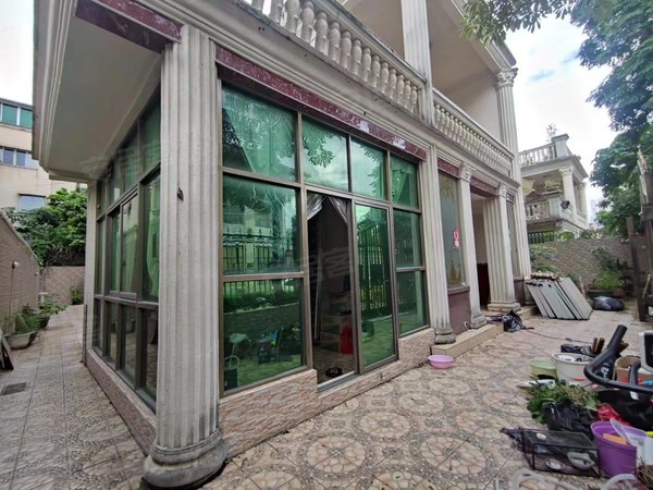 深圳布吉布吉街莲花山庄别墅莲花山庄正南向别墅出租出租房源真实图片