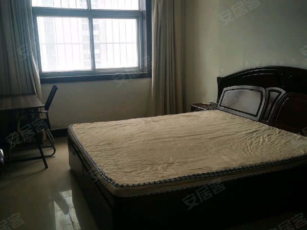 郑州金水花园路梨园小区梨园小区 3室1厅1卫出租房源真实图片