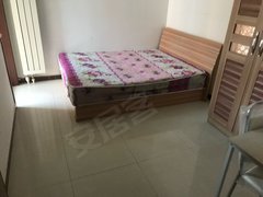 北京石景山古城古城地铁一号线 古城现代家园 主卧阳台 押一付一 金融街出租房源真实图片