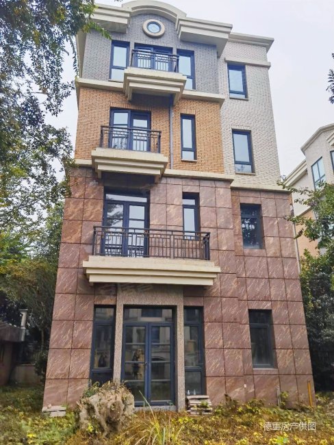 蔚蓝卡地亚黑钻 临河大独栋 带200平方大花园,蔚蓝卡地亚黑钻(别墅)