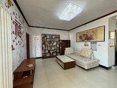 焦作山阳山阳城区人民公园南门,学生路附近,步梯五楼,三室两厅两卫交通生活方便出租房源真实图片