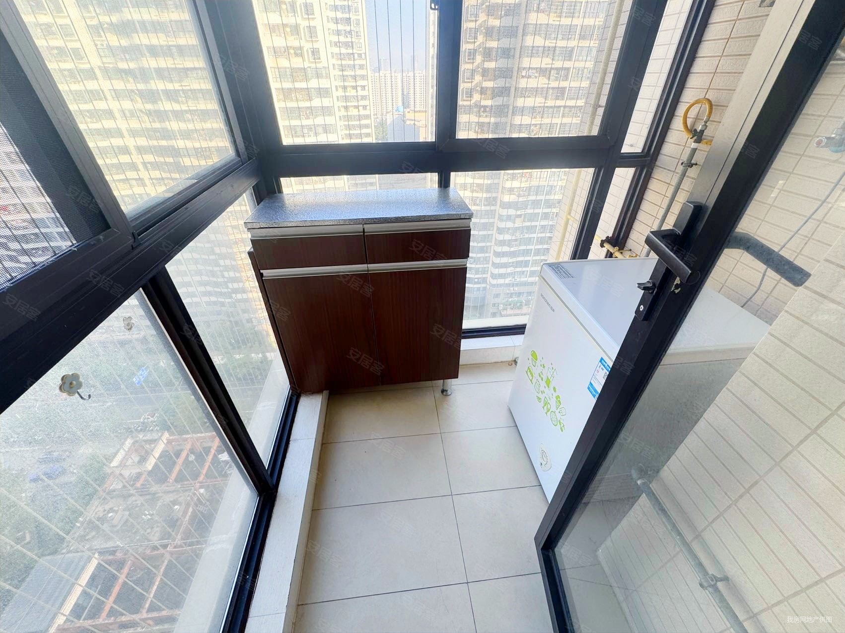 中海锦城3室2厅2卫112.64㎡南北175万