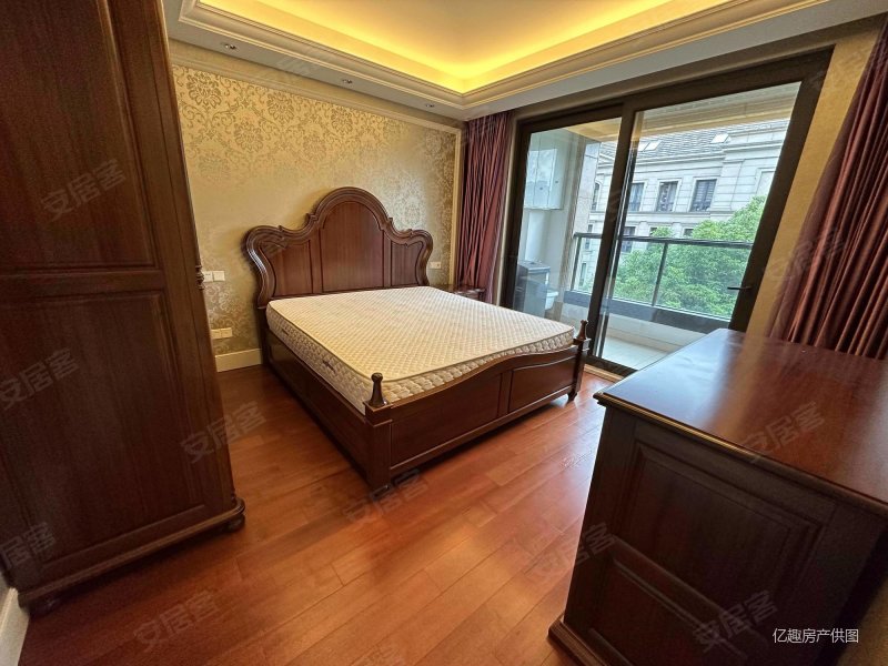 上海房产网>上海二手房>浦东二手房>唐镇二手房>绿城玉兰公馆(公寓