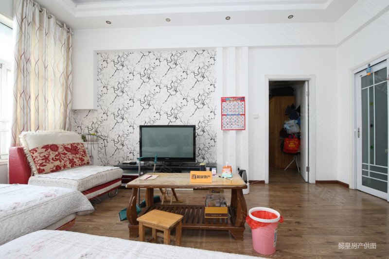 居业美丽家一期电梯房精装两室50万包所有费用急卖